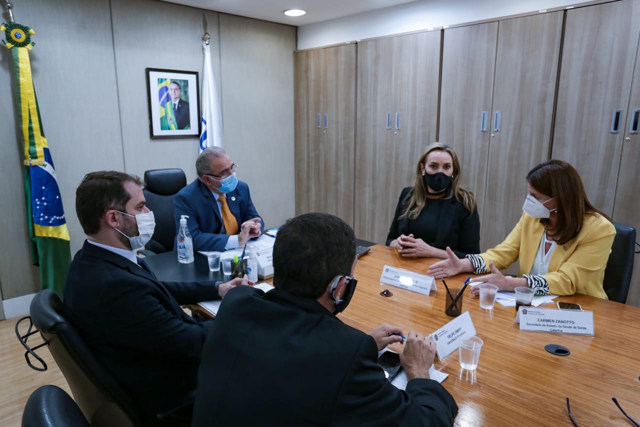 Governadora Daniela Reinehr participa de reunião com Ministro da Saúde, Marcelo Queiroga