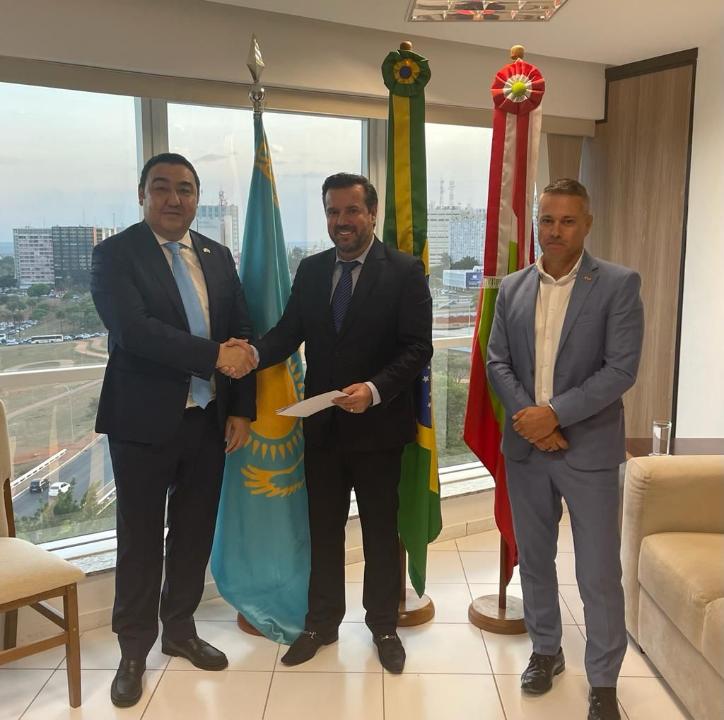 ABERTURA DO CONSULADO HONORÁRIO DO CAZAQUISTÃO EM SANTA CATARINA