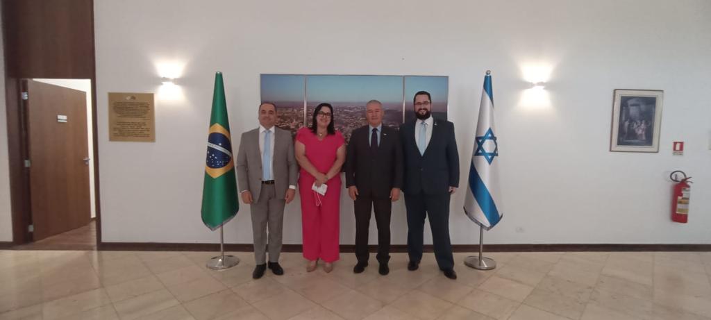 SAN, SAI e ACAFE fazem reuniões em embaixadas por troca de conhecimento na Educação