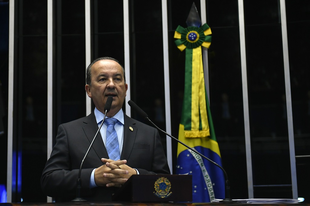 Em debate no Senado Federal, governador defende a “simplificação” da reforma tributária sem aumento de impostos